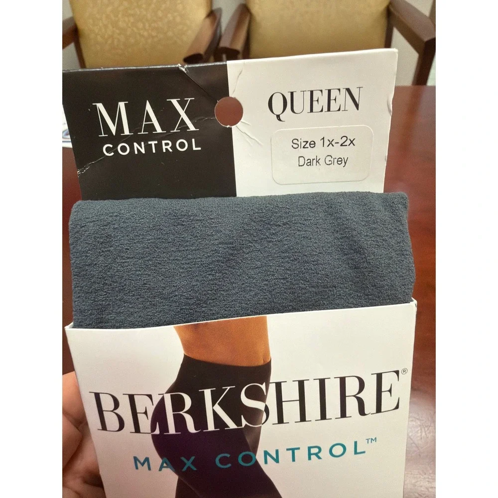 Berkshire Max Control Tights Dark Grey Queen 1x-2x Style 4739 Opaque Pantyhose